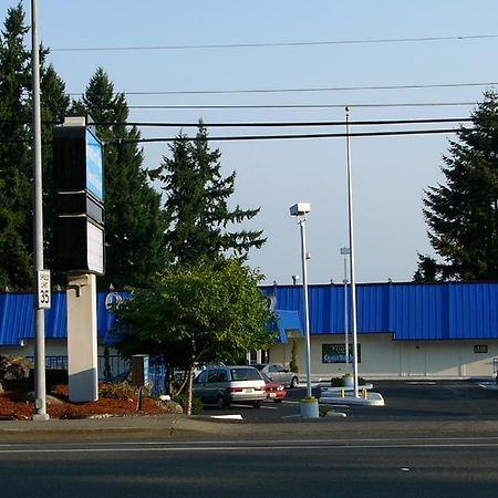 Oyster Bay Inn & Suites Bremerton Exterior photo
